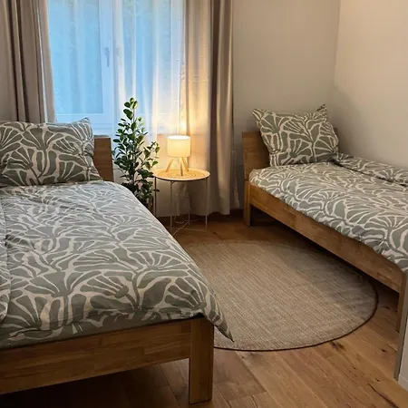 Klimatisierte Eifel-ferienwohnung 5pl1, Mechernich, Obergartzem, Satzvey - Nahe Krewelshof, Burg Satzvey & Phantasialand